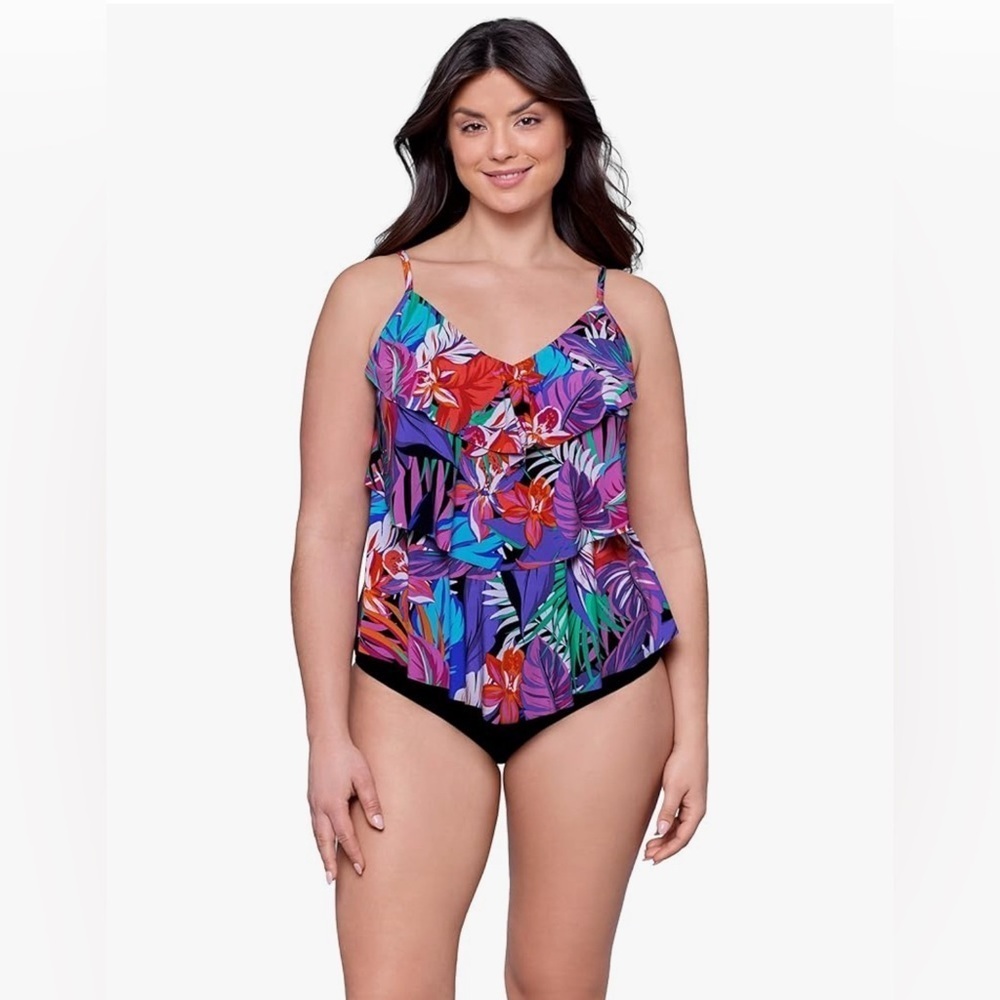 New 2 XL RUFFLE TIER
2 PIECE, CLASSIC FULL COVERAGE BIKINI BRIEF SWIMSUIT